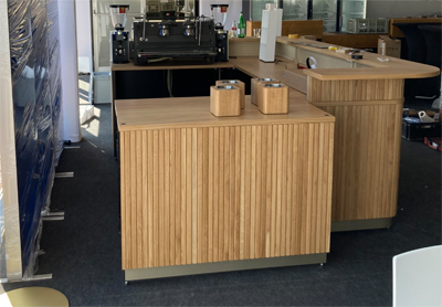 Aluminium Klapptheke Empfamgstheke Modultheke Eiche furniert Streifen